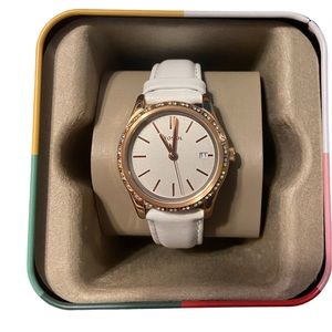 COPY - NEW White Leather Fossil Watch ‼️